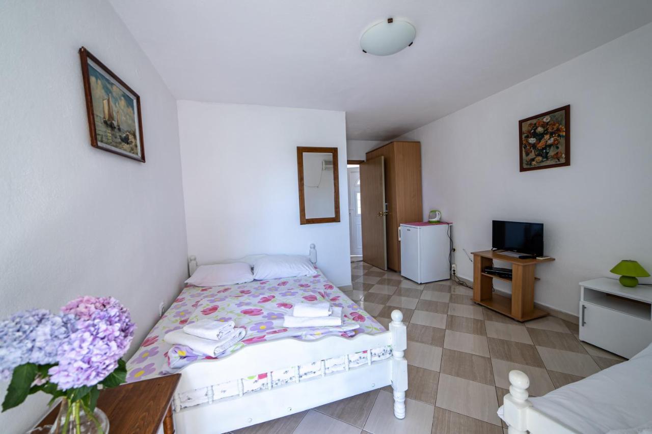 Apartments Vila Nikolic ราไฟโลวีซี ภายนอก รูปภาพ