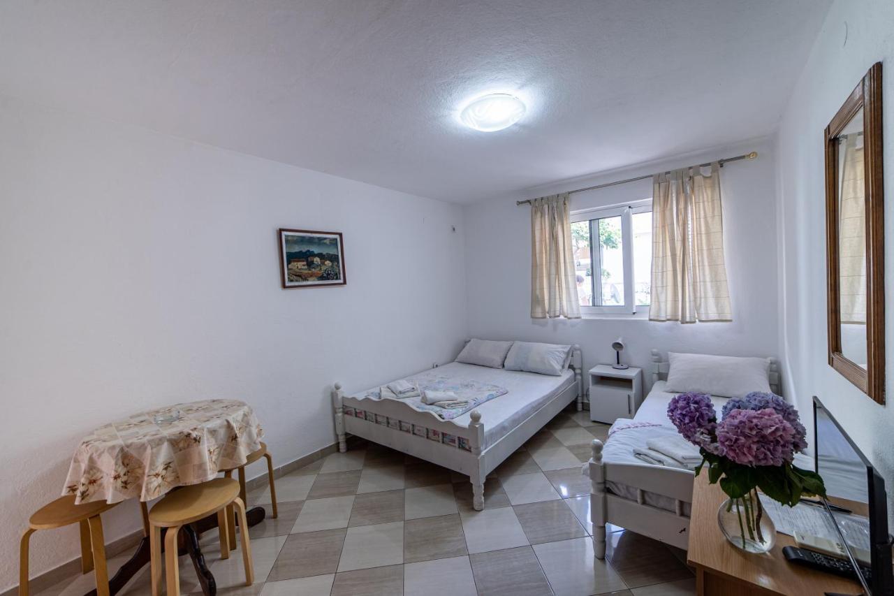 Apartments Vila Nikolic ราไฟโลวีซี ภายนอก รูปภาพ